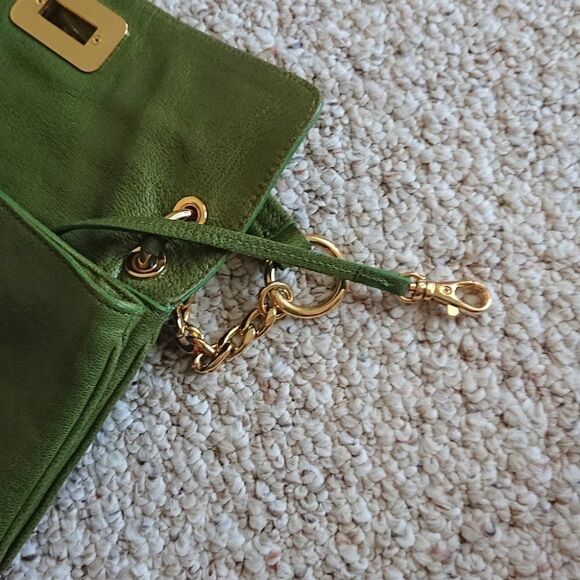 Pretty in green Michael Kors shoulder bag - Picture 6 of 13